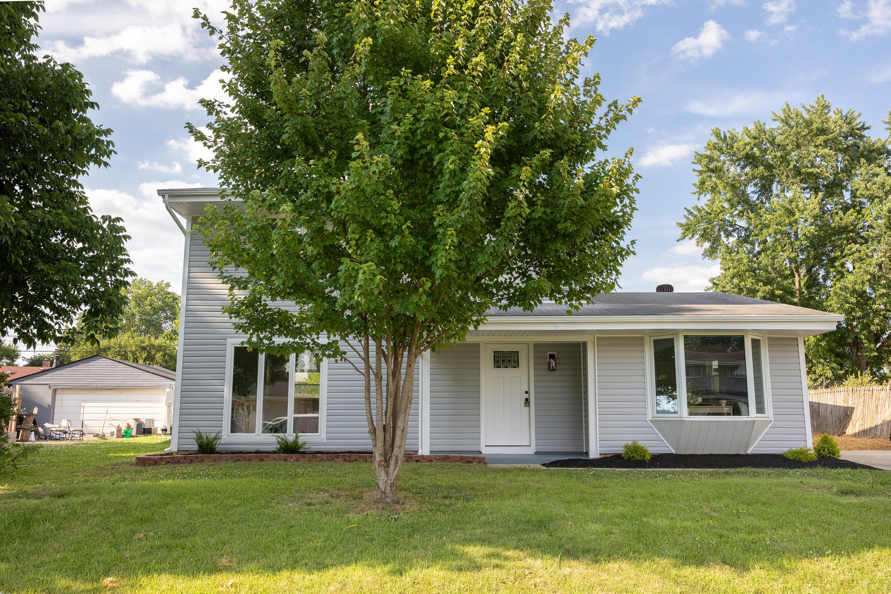 876 Grenada Road Columbus, OH 43207 - Photo 5 of 48 876 Grenada
