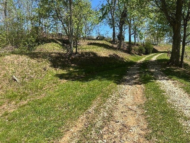 8123 Fairview Ridge Road, Unit 911 ADDRESS 35 ALLTEL Lesage, WV 25537 - Photo 20 of 25 Gallery Image 20