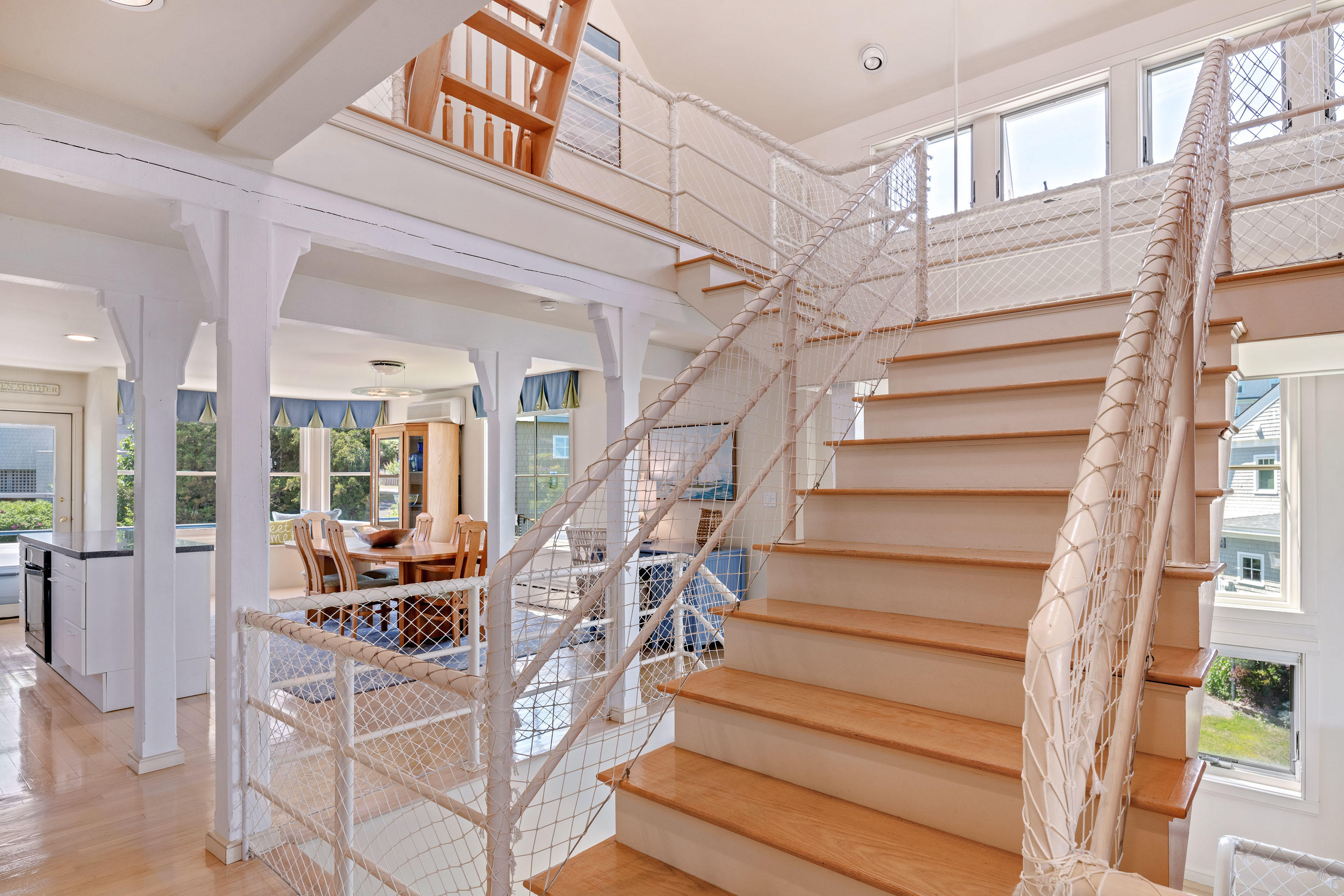 111 Israel Head Road Ogunquit, ME 03907 - Photo 20 of 37 Staircase