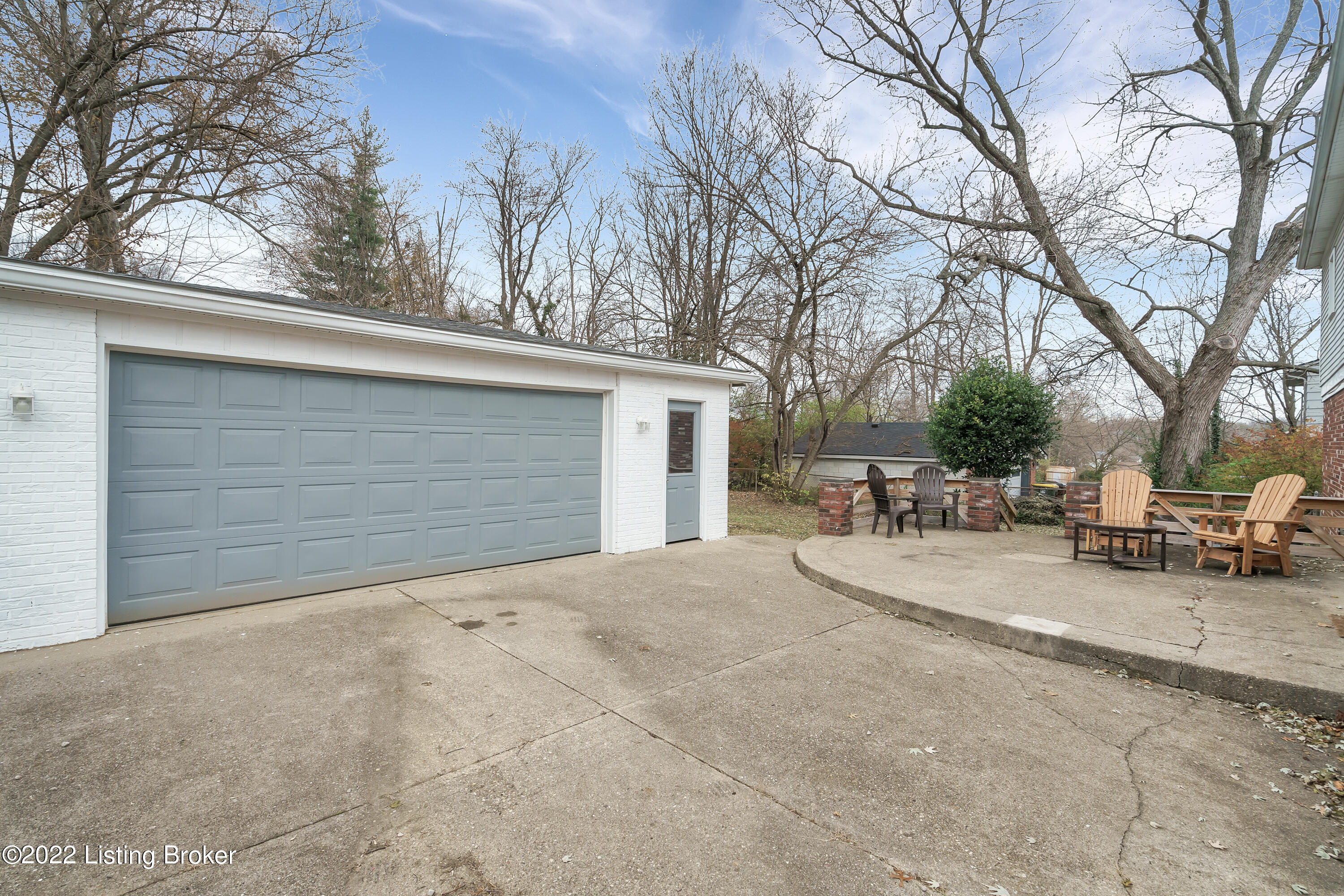 12509 Echo Bridge Road Louisville, KY 40243 - Photo 36 of 47 32 DSC08937