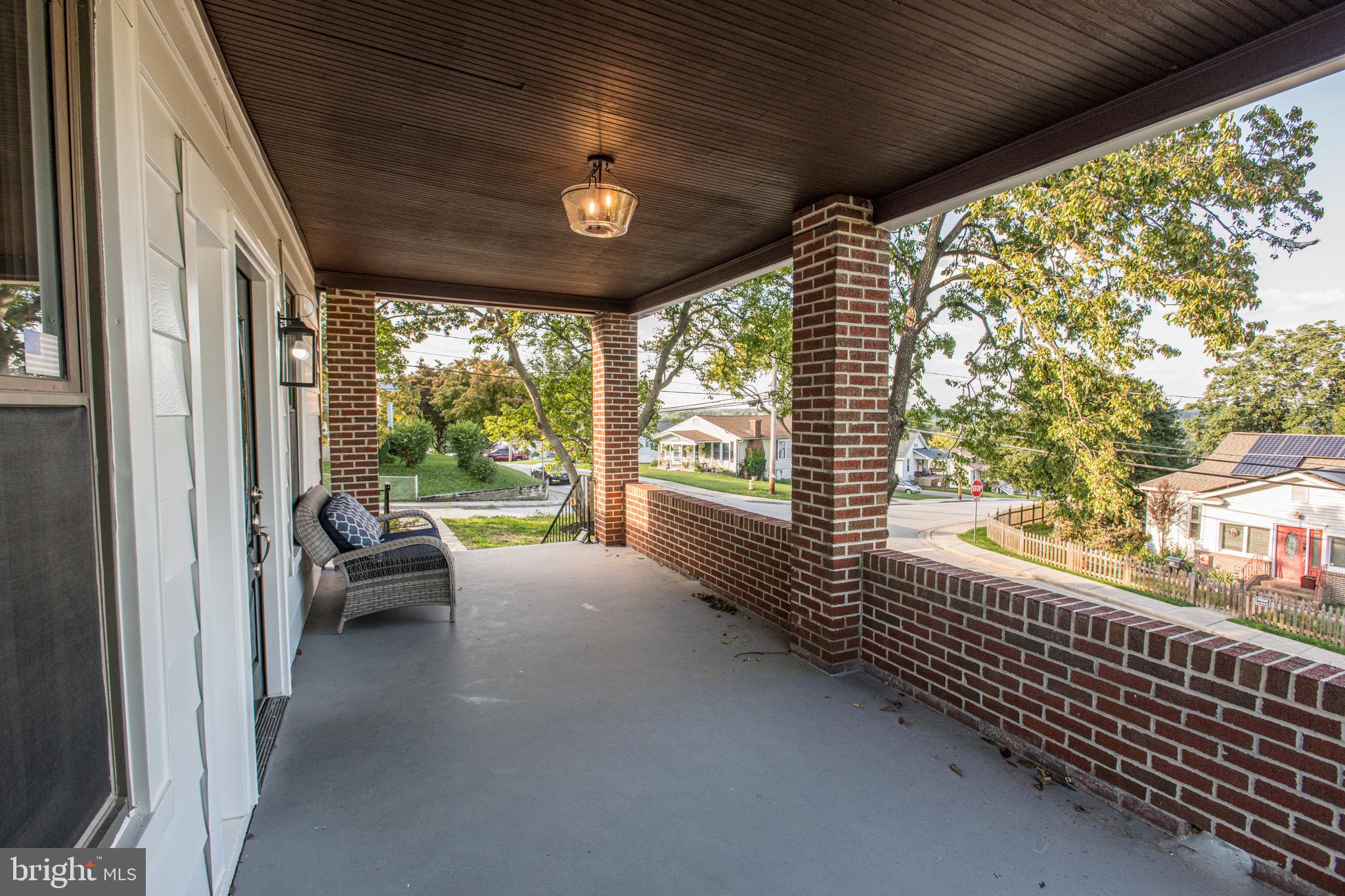 17 Charles Road Linthicum Heights, MD 21090 - Photo 4 of 42 Gallery Image 4