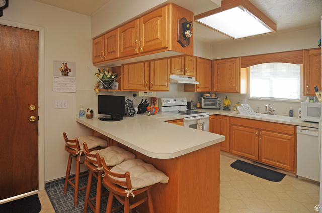 1167 Deerfield Drive Centerville, UT 84014 - Photo 9 of 24