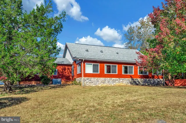 $479,000 | 3856 Rapidan Hills Drive, Locust Grove, VA 22508