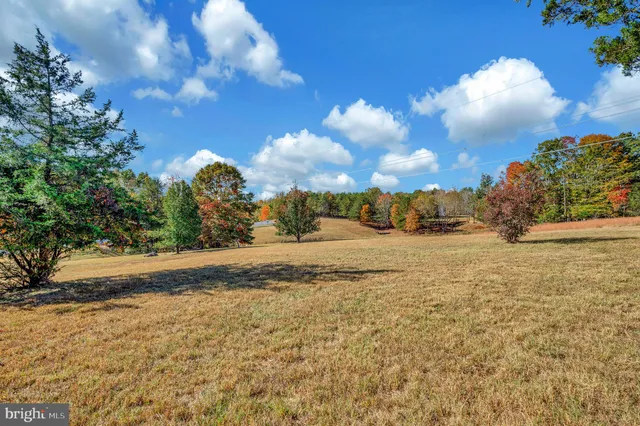 $479,000 | 3856 Rapidan Hills Drive, Locust Grove, VA 22508