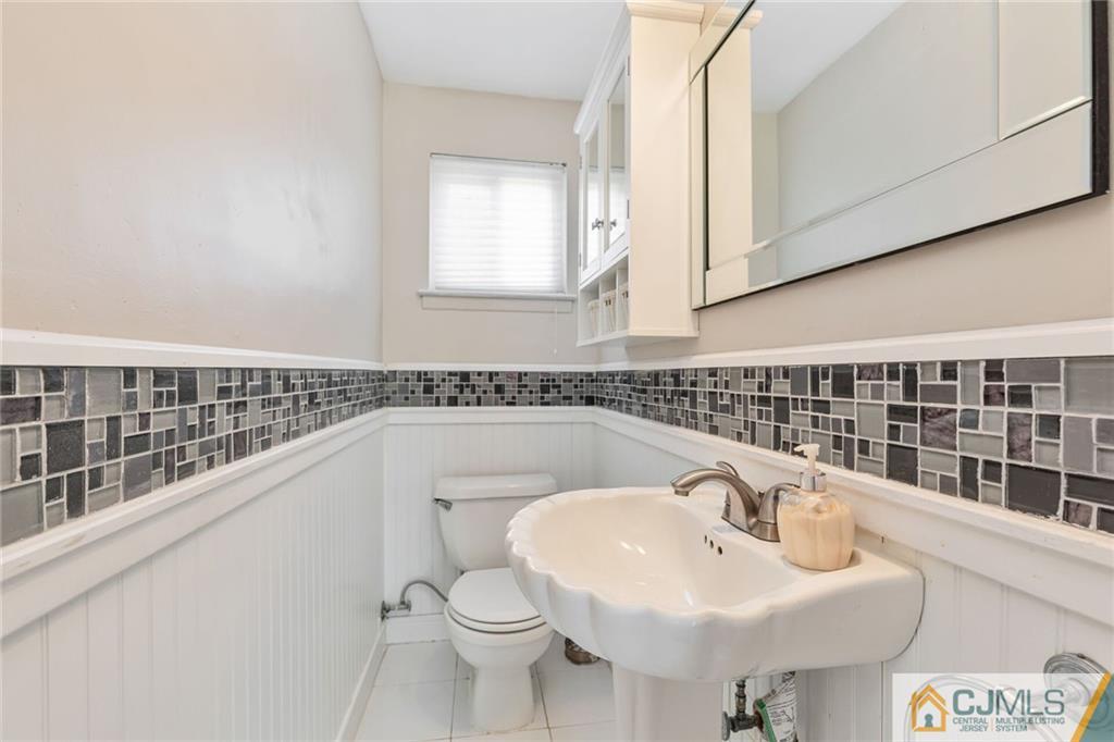 26 Partch Place Edison, NJ 08817 - Photo 7 of 20
