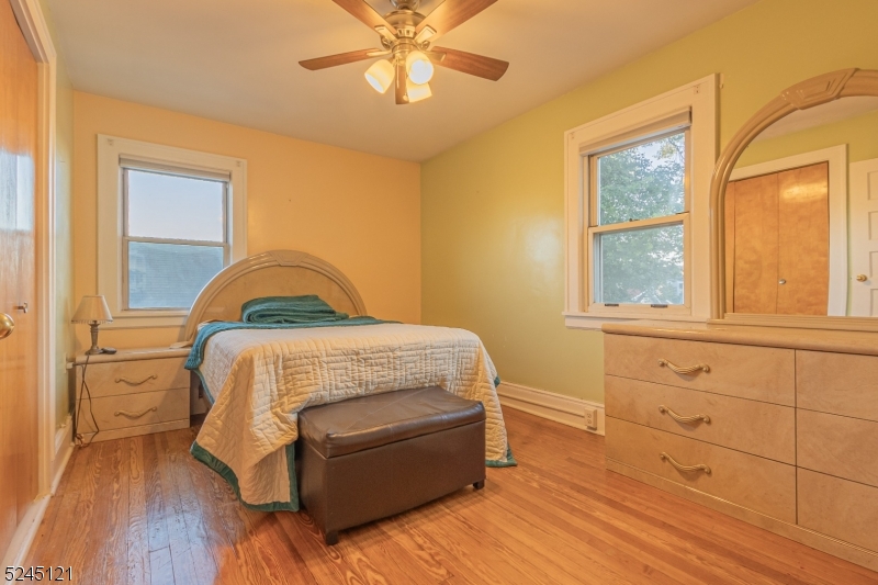 253 Sutton Avenue Hackensack, NJ 07601 - Photo 15 of 27