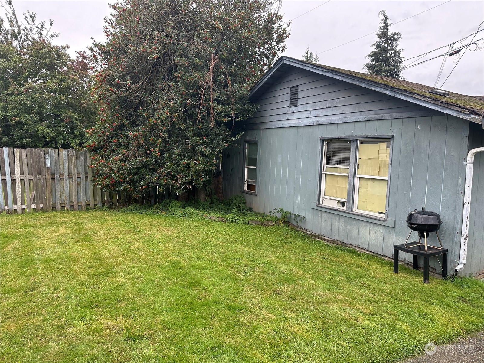 2514 Harrison Avenue Everett, WA 98201 - Photo 16 of 24