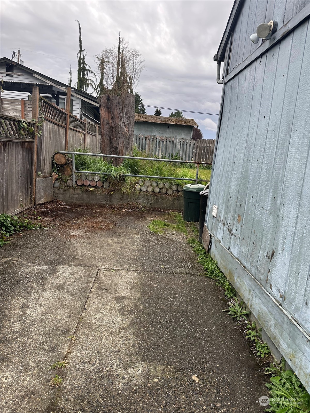 2514 Harrison Avenue Everett, WA 98201 - Photo 17 of 24