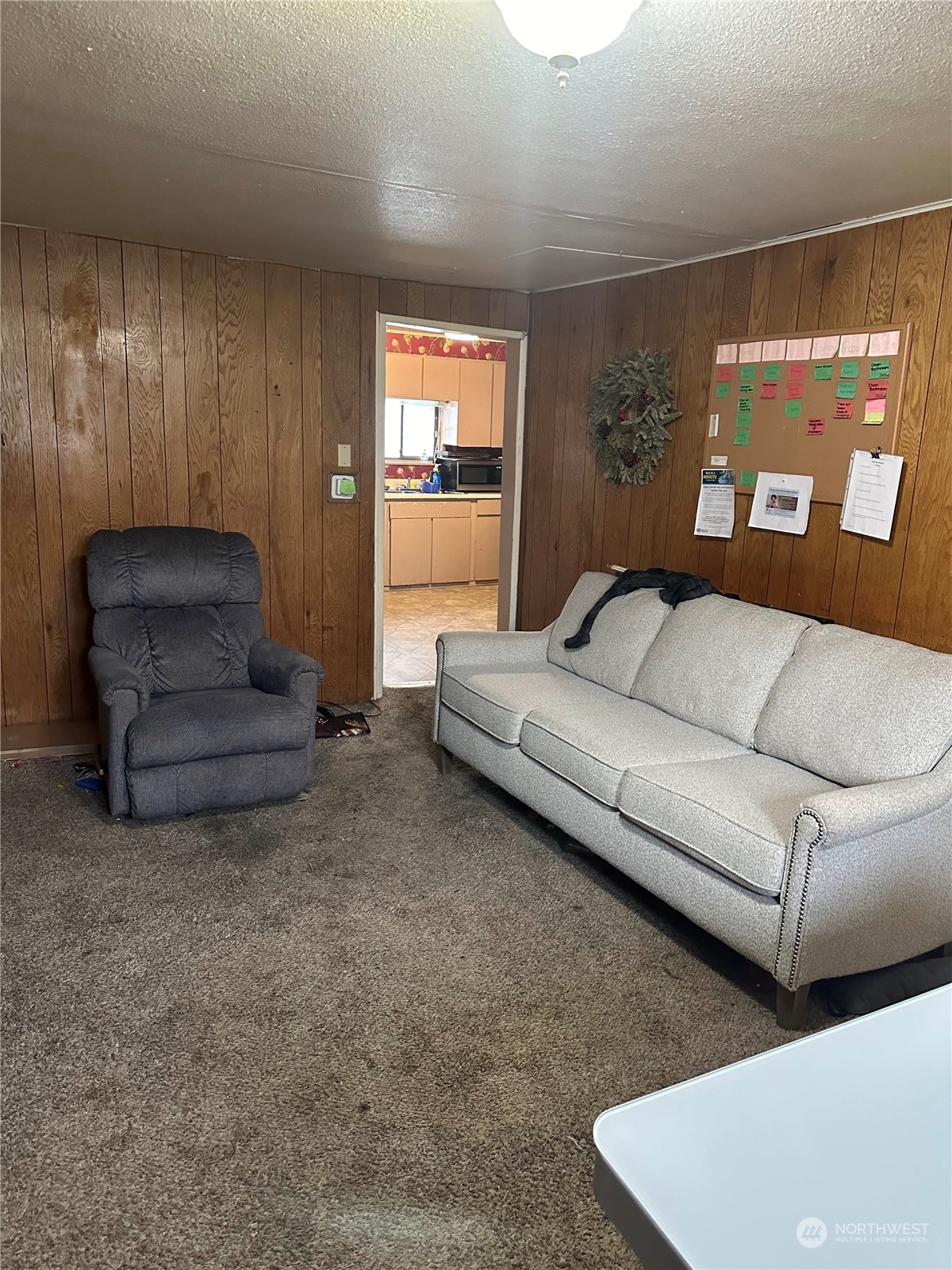 2514 Harrison Avenue Everett, WA 98201 - Photo 5 of 24