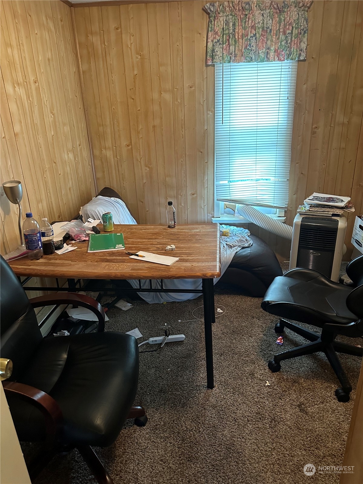 2514 Harrison Avenue Everett, WA 98201 - Photo 9 of 24