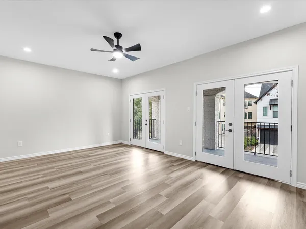 $6,000 | 1317 West Bell Street, Houston, TX 77019