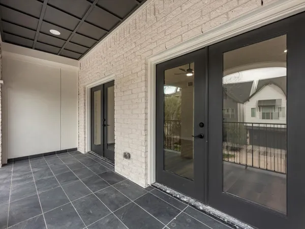 $6,000 | 1317 West Bell Street, Houston, TX 77019