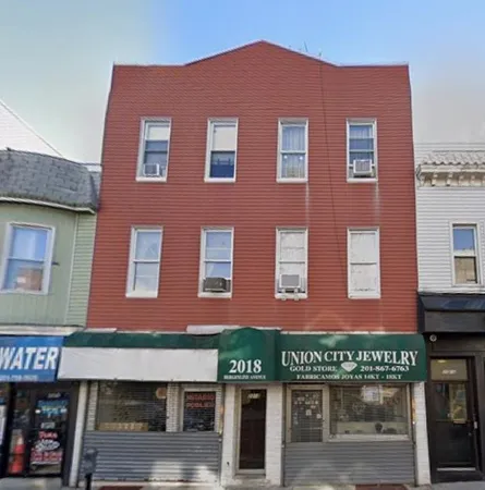 $2,200 | 2018 Bergenline Avenue, Union City, NJ 07087
