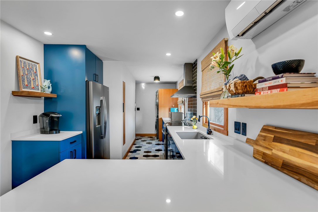 1 Collins Terrace Middletown, RI 02842 - Photo 14 of 33