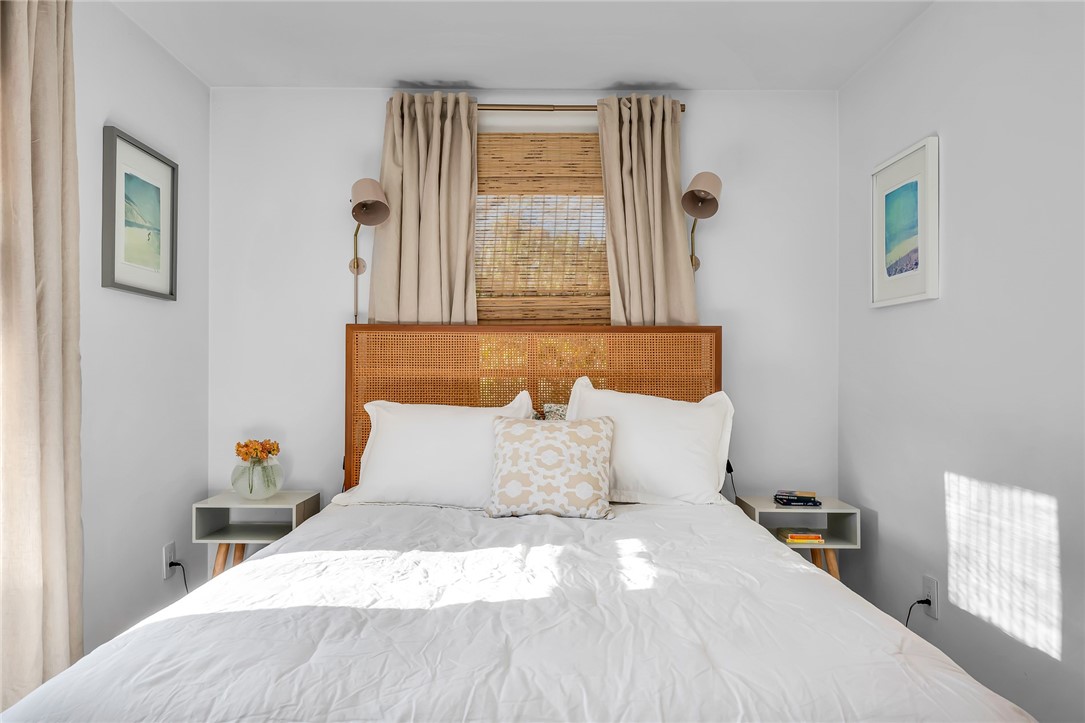 1 Collins Terrace Middletown, RI 02842 - Photo 23 of 33