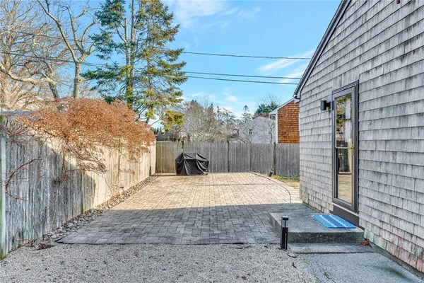 $3,400 | 1 Collins Terrace, Middletown, RI 02842