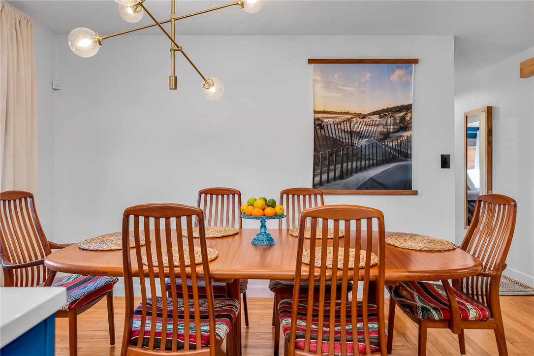 1 Collins Terrace Middletown, RI 02842 - Photo 10 of 33