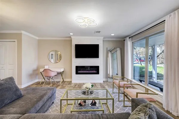 $2,850 | 9007 Beverly Hill Street, Houston, TX 77063