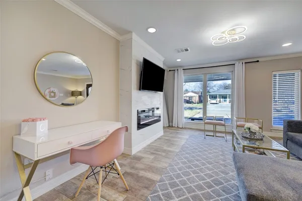 $2,850 | 9007 Beverly Hill Street, Houston, TX 77063