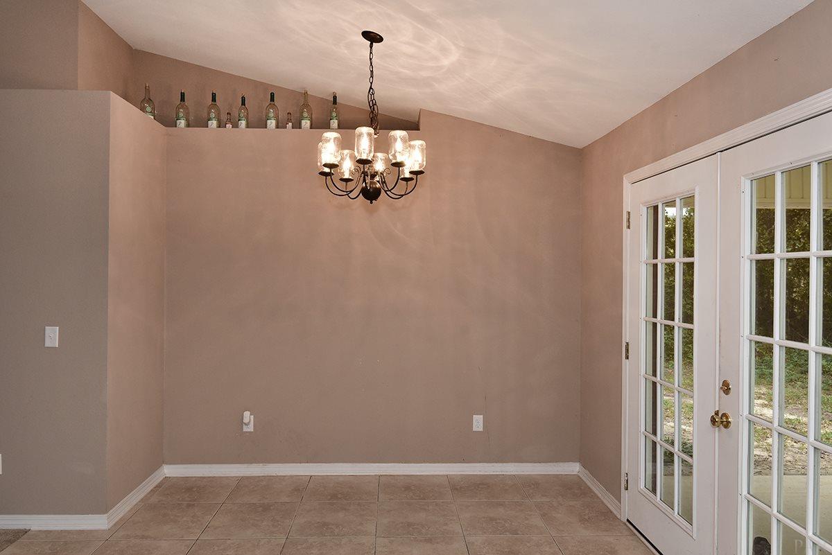 4925 Kolb Road Milton, FL 32570 - Photo 6 of 13