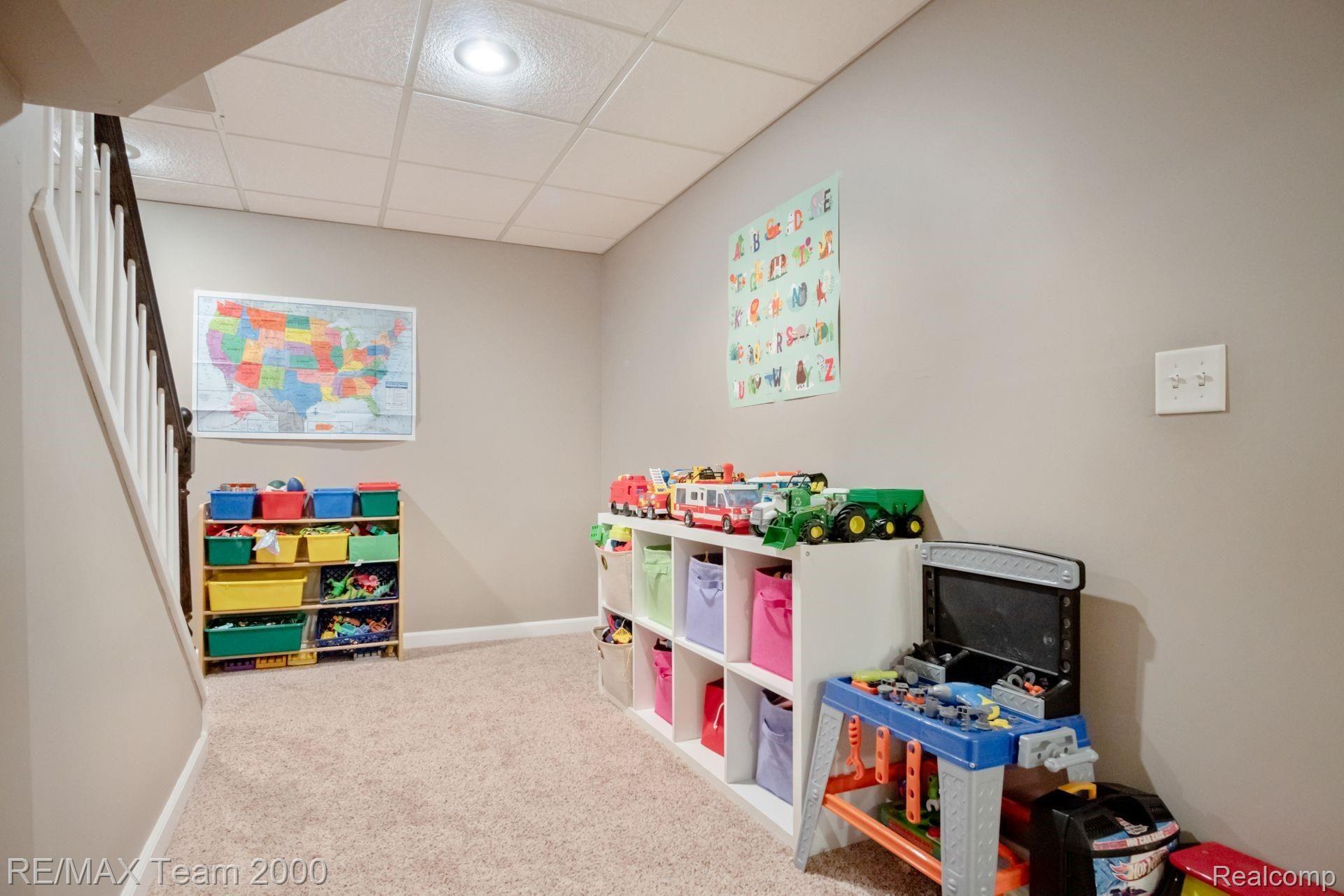 483 Pleasant Ridge Drive Canton, MI 48188 - Photo 24 of 28 24.jpg