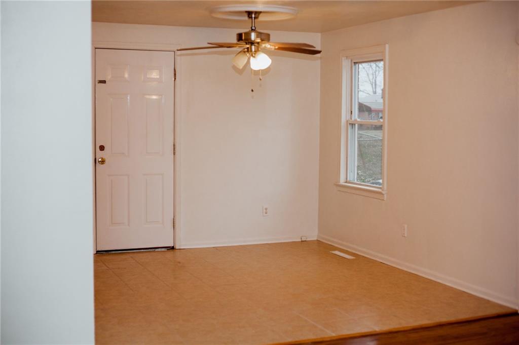 1837 Noah Path Conover, NC 28613 - Photo 5 of 23 Gallery Image 5