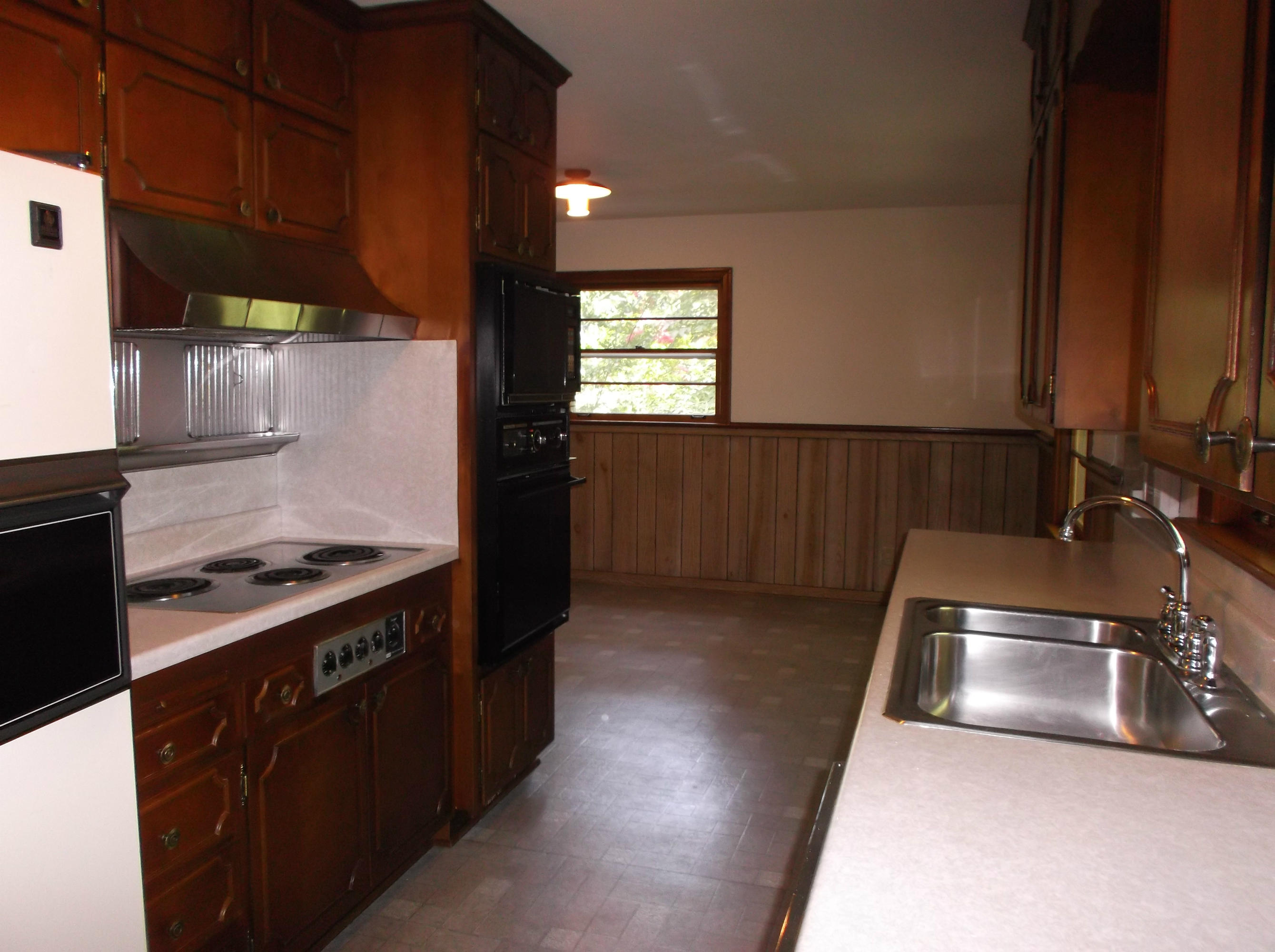 3729 Heatherton Road Southwest Roanoke, VA 24014 - Photo 16 of 29 DSCF1106