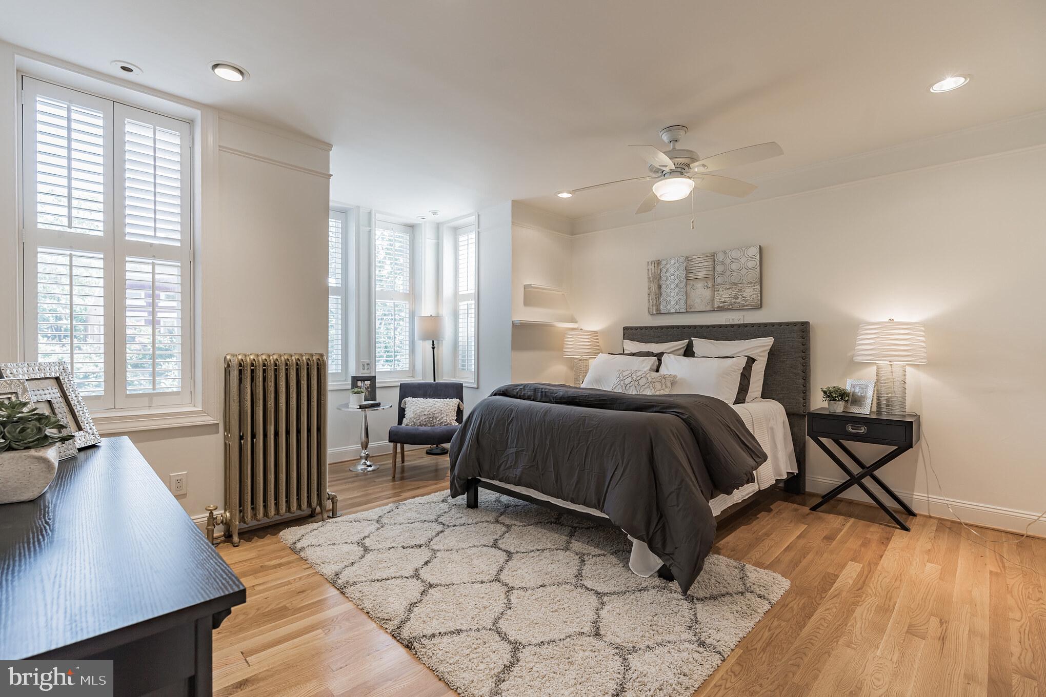 332 11th Street Northeast Washington, DC 20002 - Photo 16 of 30 Bedroom (Master)