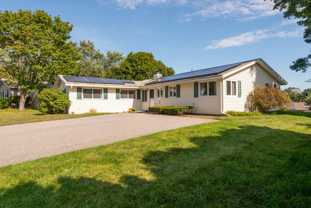 5 Wellesley Road Beverly, MA 01915 - Photo 2 of 42 Gallery Image 2