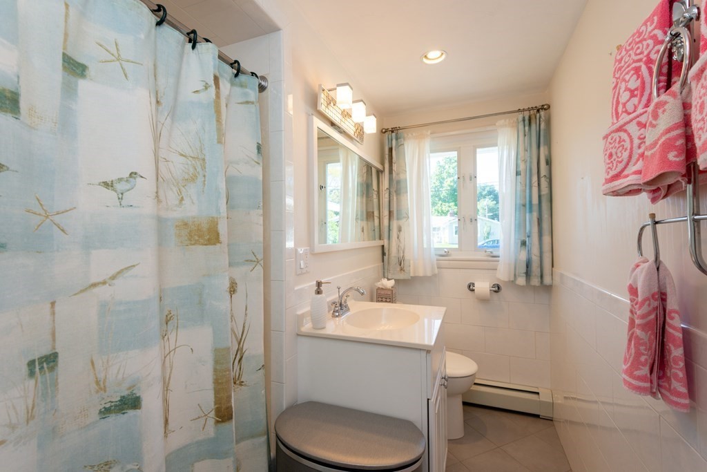5 Wellesley Road Beverly, MA 01915 - Photo 23 of 42 Gallery Image 23