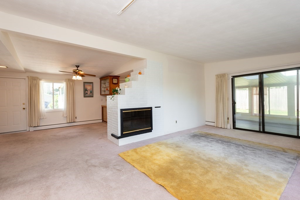 5 Wellesley Road Beverly, MA 01915 - Photo 8 of 42 Gallery Image 8
