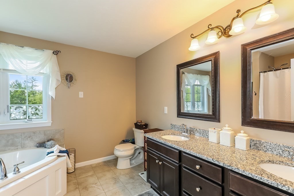 80 Forbes Road Rochester, MA 02770 - Photo 18 of 42