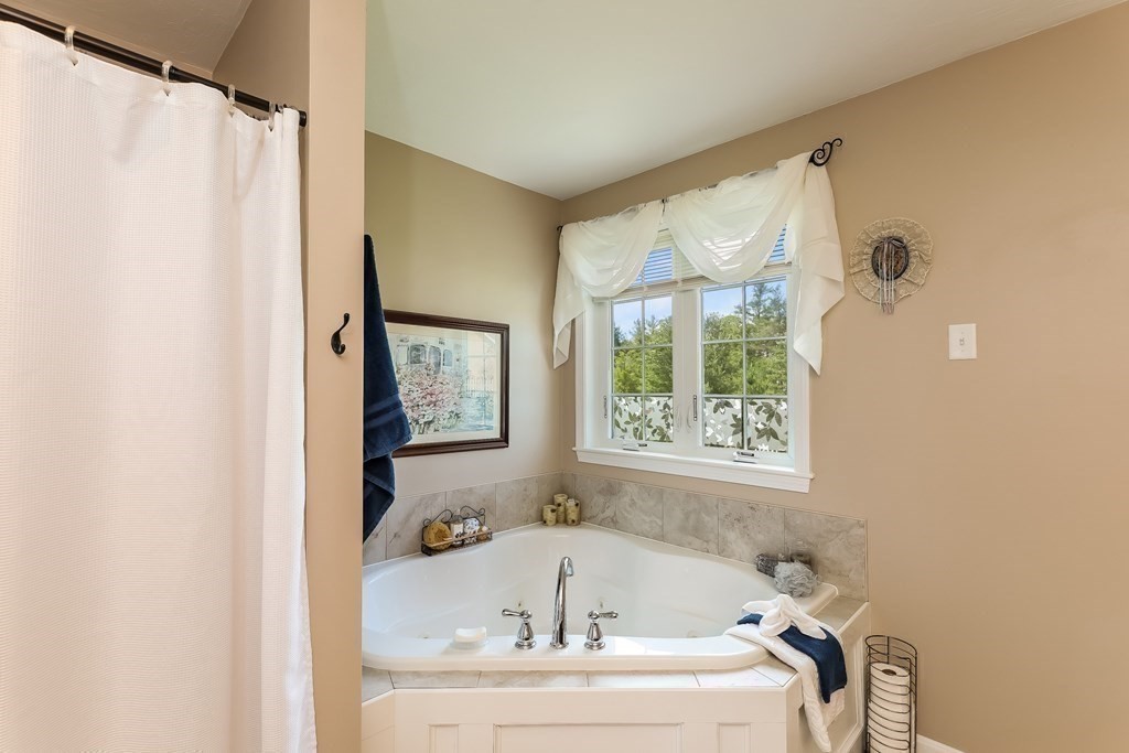 80 Forbes Road Rochester, MA 02770 - Photo 19 of 42