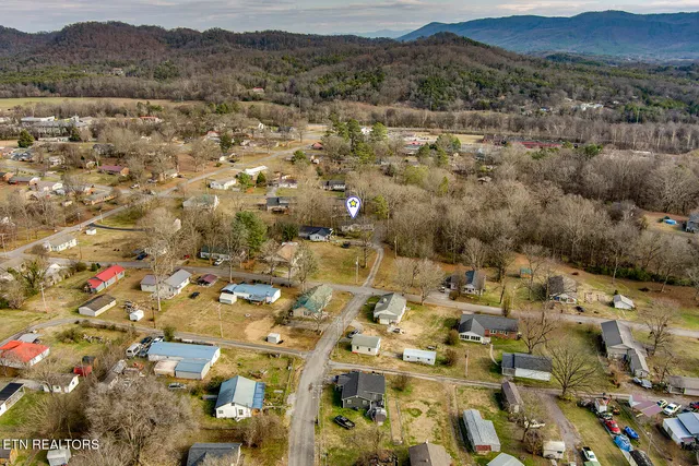 $224,900 | 297 Wilkins Avenue, Etowah, TN 37331