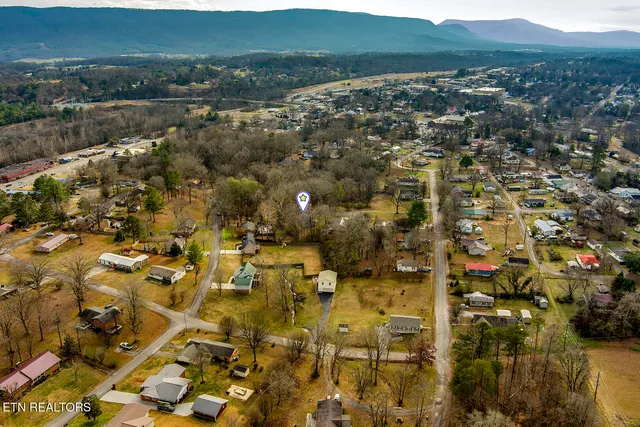 $224,900 | 297 Wilkins Avenue, Etowah, TN 37331