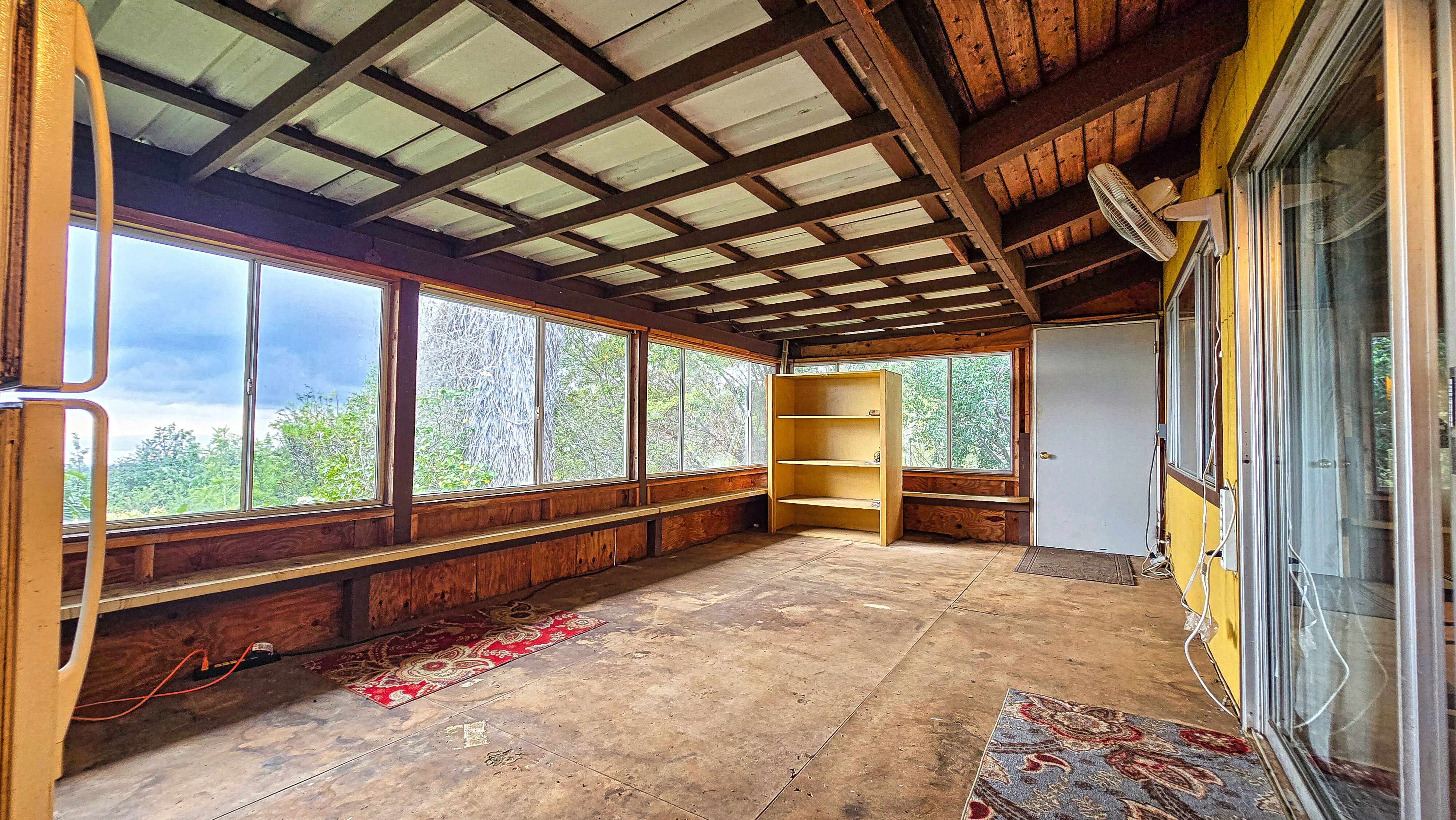 92-8233 Reef Parkway Ocean View, HI 96704 - Photo 17 of 30 a room with window