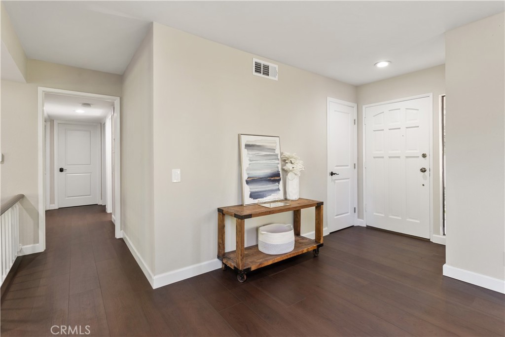 16 Rana Irvine, CA 92612 - Photo 11 of 28 Gallery Image 11
