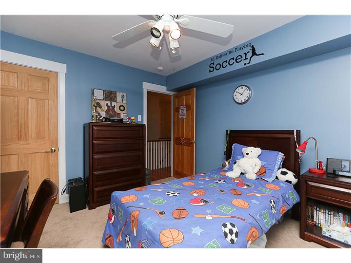 655 Rector Street Philadelphia, PA 19128 - Photo 15 of 24 Bedroom 2