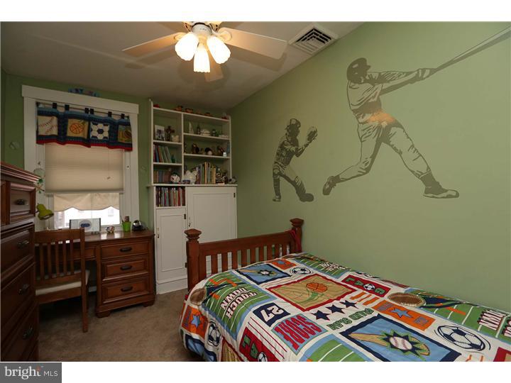 655 Rector Street Philadelphia, PA 19128 - Photo 16 of 24 Bedroom 3