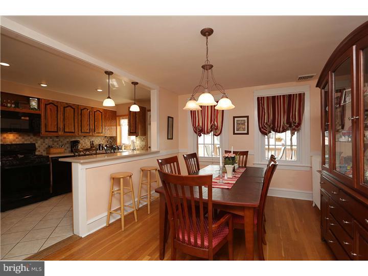 655 Rector Street Philadelphia, PA 19128 - Photo 5 of 24 Dining Room