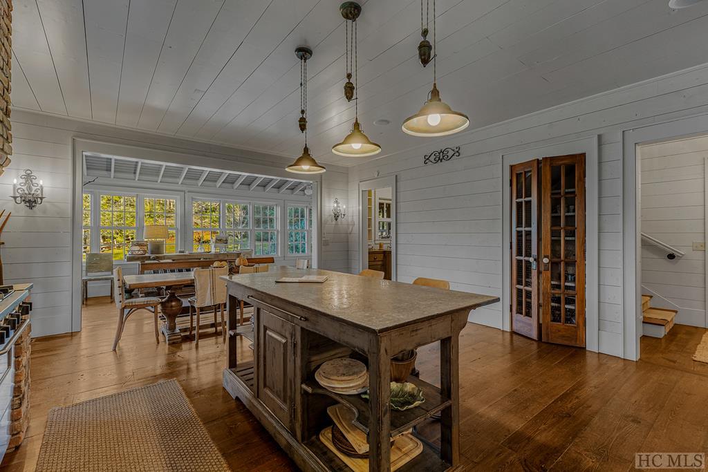 1290 Dillard Road Highlands, NC 28741 - Photo 42 of 74 Gallery Image 42