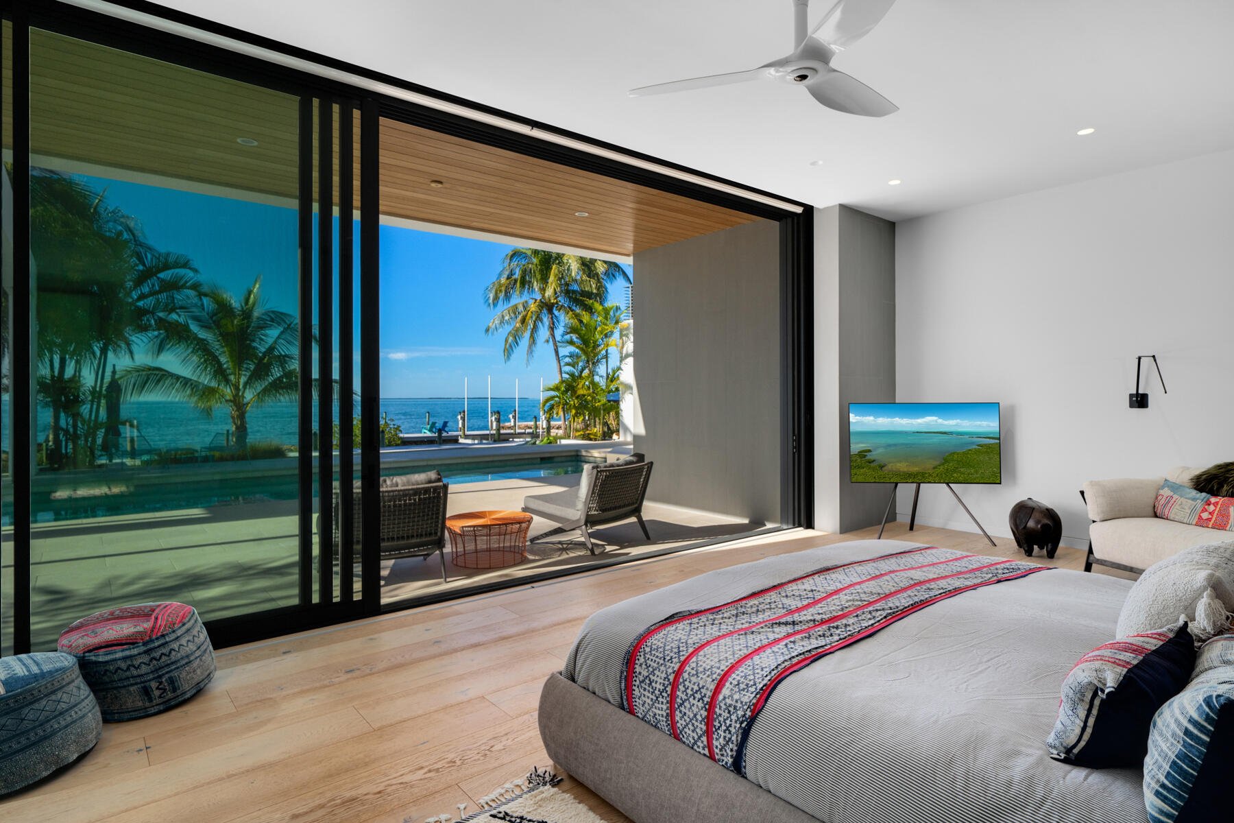 19 Avacado Street Islamorada, FL 33036 - Photo 33 of 104 a bedroom with a bed and balcony view