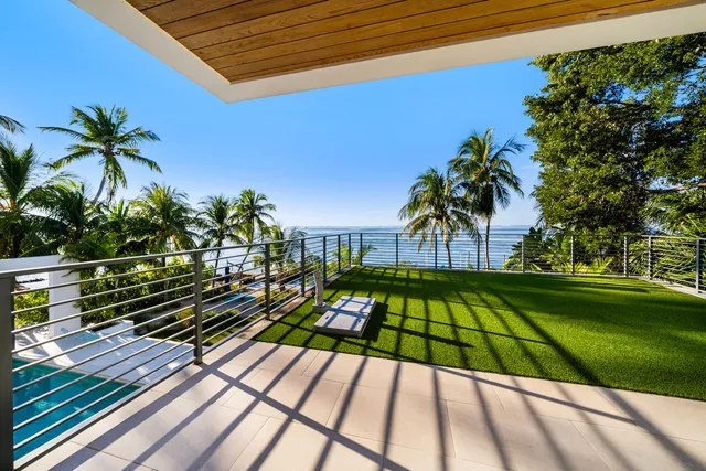 $12,950,000 | 19 Avacado Street, Islamorada, FL 33036