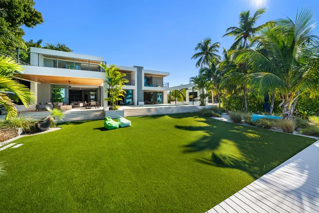 $12,950,000 | 19 Avacado Street, Islamorada, FL 33036