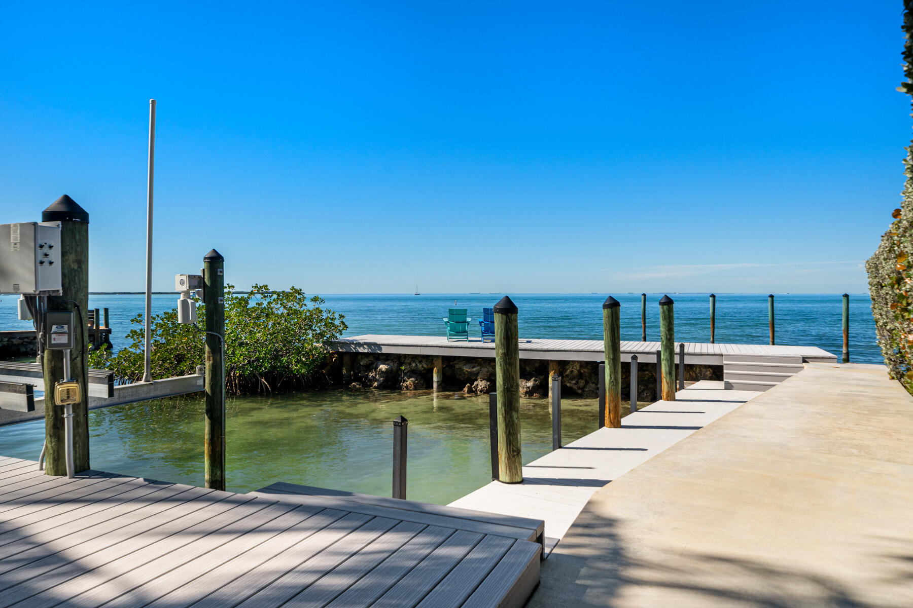 19 Avacado Street Islamorada, FL 33036 - Photo 77 of 104 a view of a house with a yard