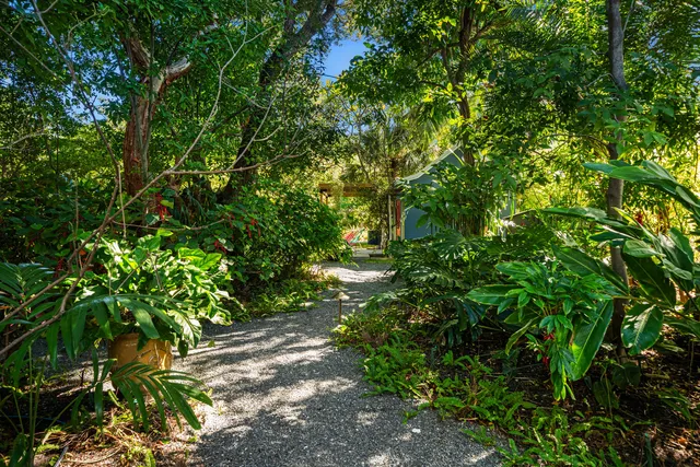 $12,950,000 | 19 Avacado Street, Islamorada, FL 33036
