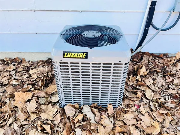 $105,000 | 100 East Mill Street, Shelbina, MO 63468