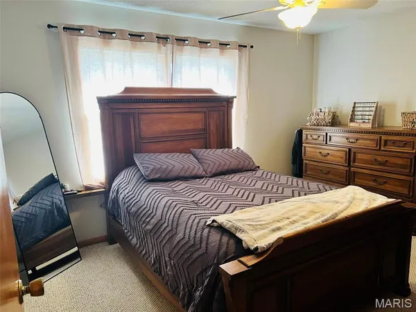 $105,000 | 100 East Mill Street, Shelbina, MO 63468