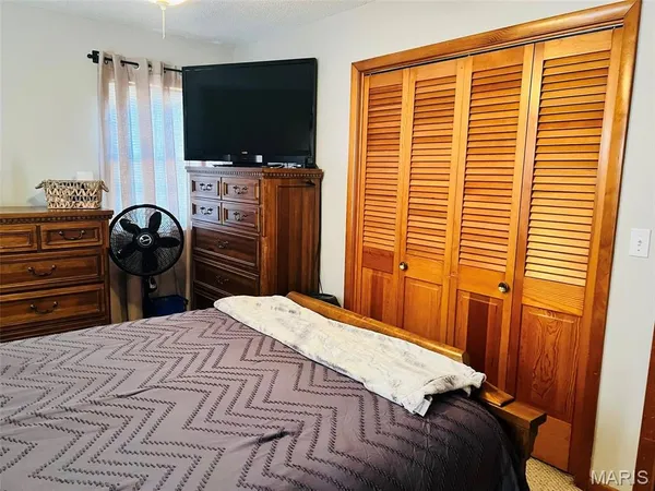 $105,000 | 100 East Mill Street, Shelbina, MO 63468