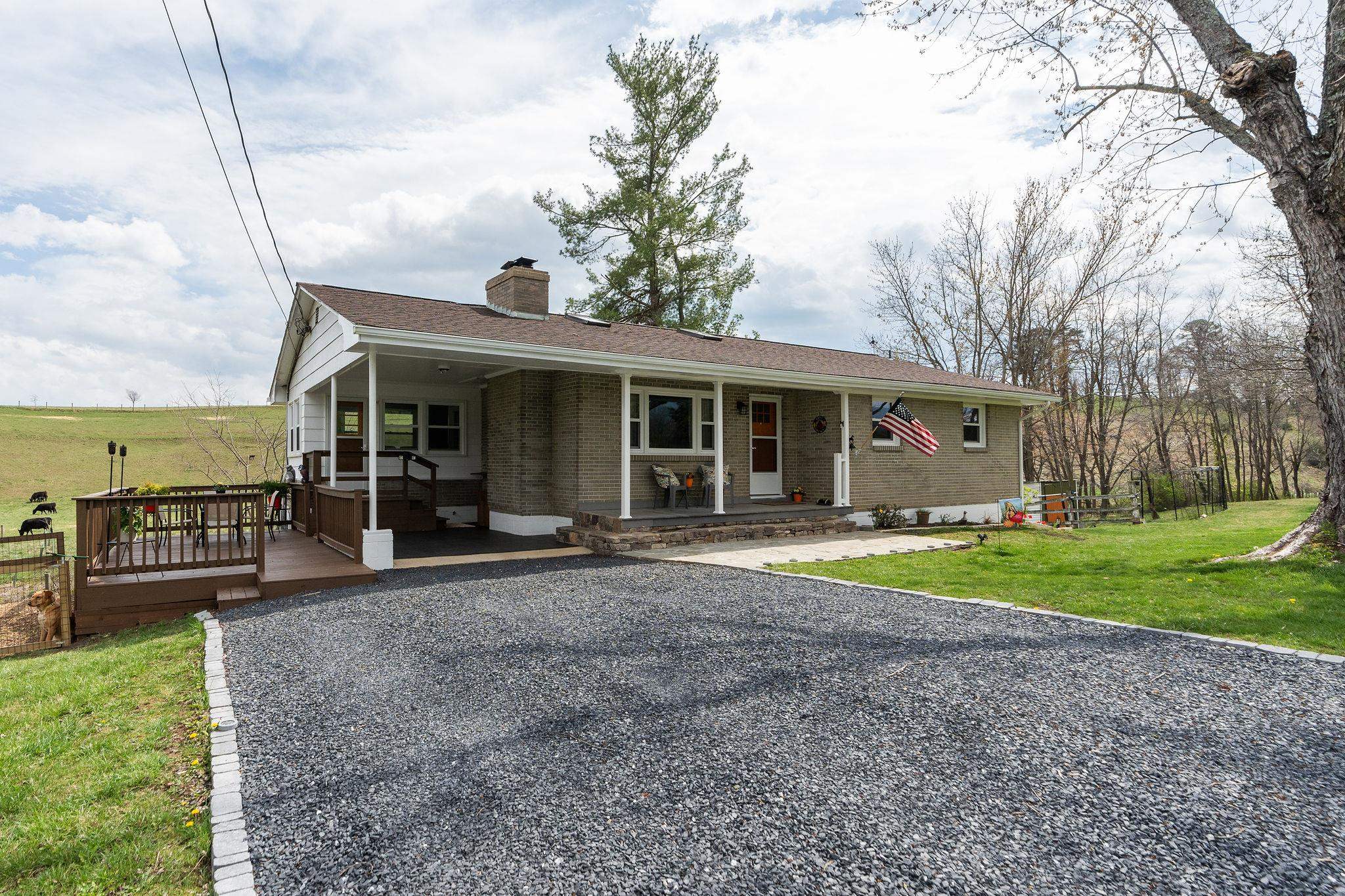 232 Whiskey Creek Road Churchville, VA 24421 - Photo 3 of 52 Gallery Image 3